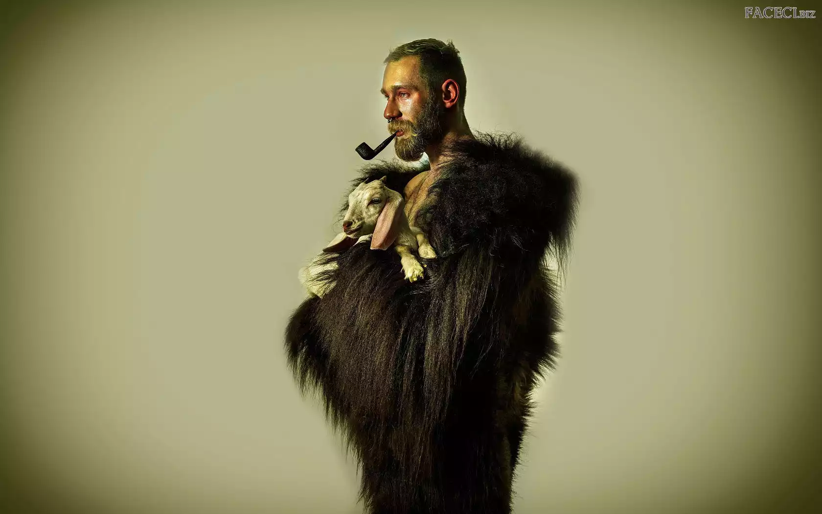 Broda, Mężczyzna, Kózka, Koza, Fajka, Futro
