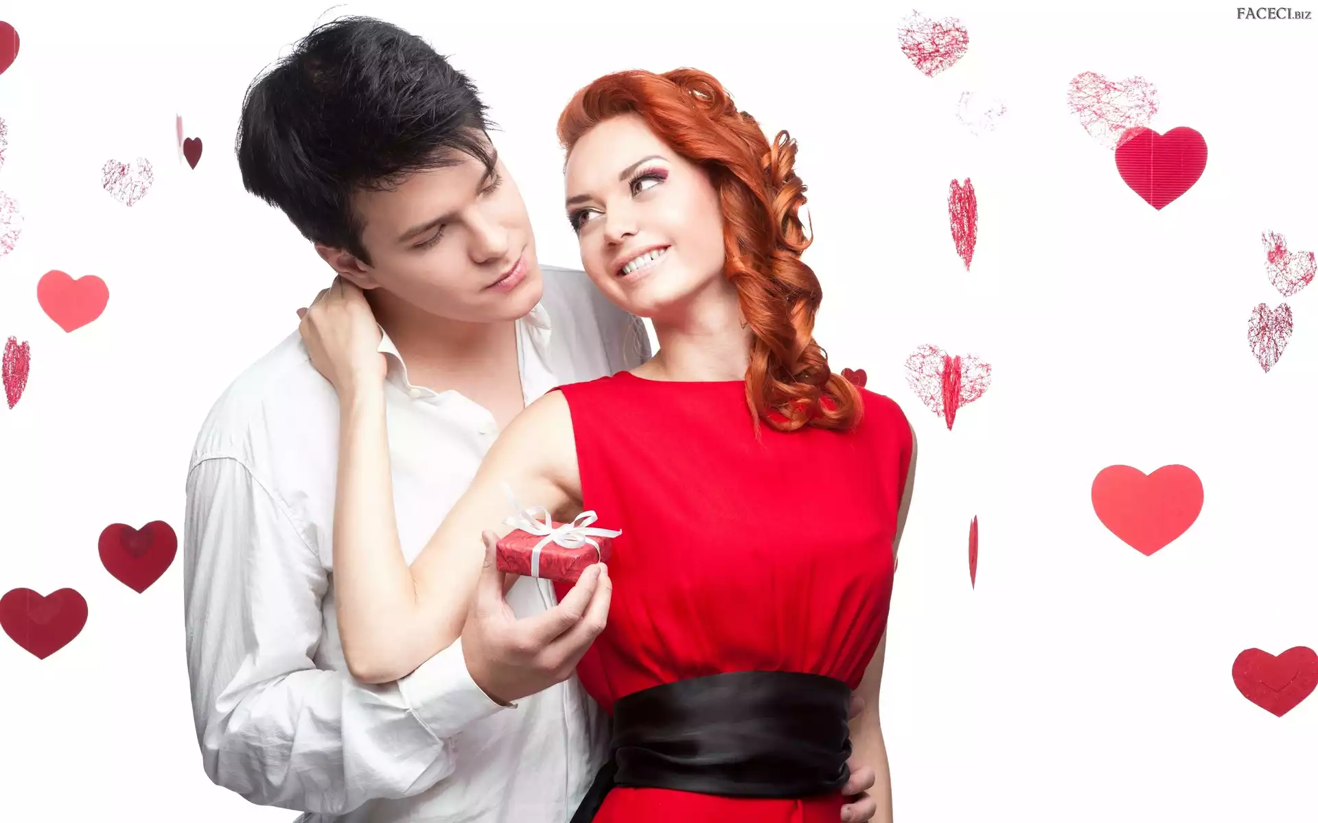 Walentynki, Prezent, Para, Zakochana, Serduszka